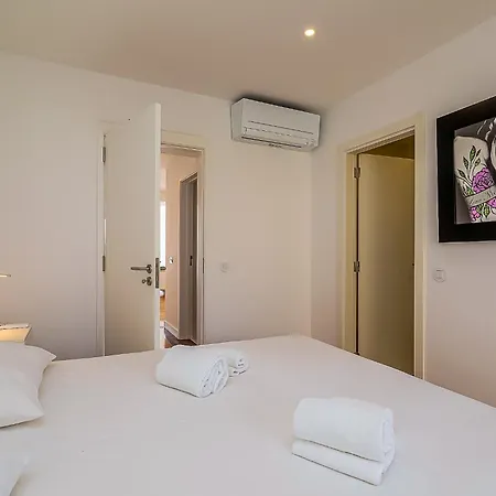 Vista Dos Seus Sonhos T2 Hsr Vilamarina Appartamento